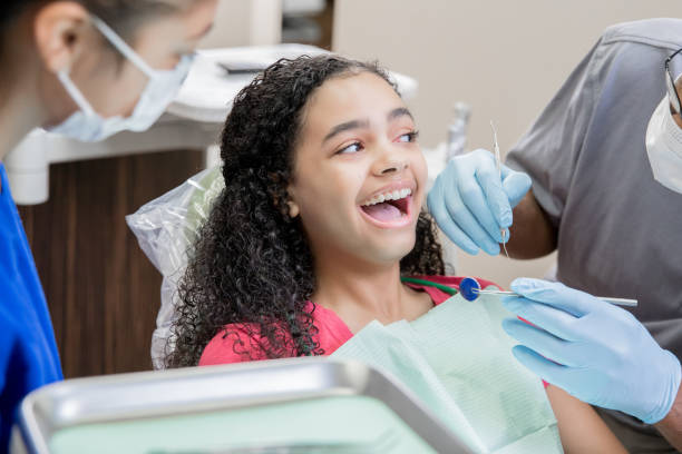 Best Pediatric Emergency Dentist in Boulder Hl, IL