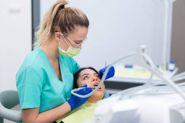 Best Weekend Emergency Dentist in Boulder Hl, IL